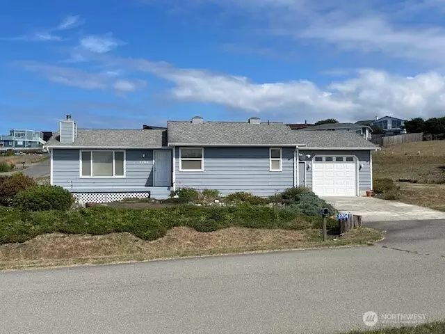 2704 El Oceana ST, Coupeville, WA 98239