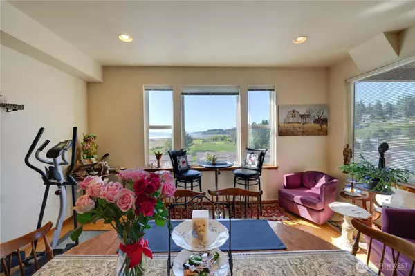 Oak Harbor, WA 98277,1850 SW Scenic Heights ST #B304