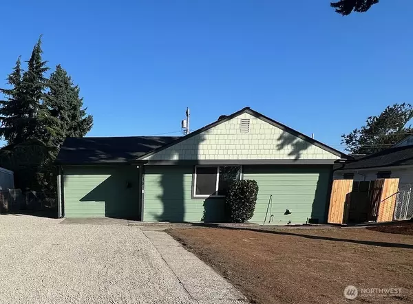 915 E 52nd ST, Tacoma, WA 98404