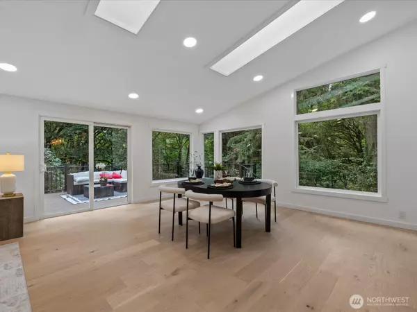 Redmond, WA 98052,14244 NE 80th PL