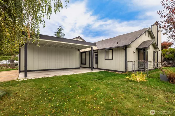 Auburn, WA 98002,929 30th ST NE