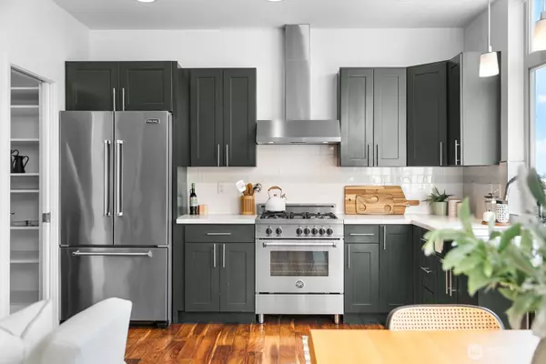 Seattle, WA 98119,2808 14th AVE W #B