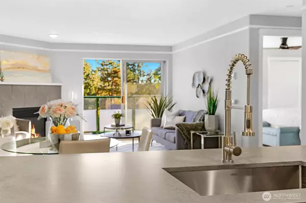 Tukwila, WA 98188,15330 Sunwood BLVD #E203