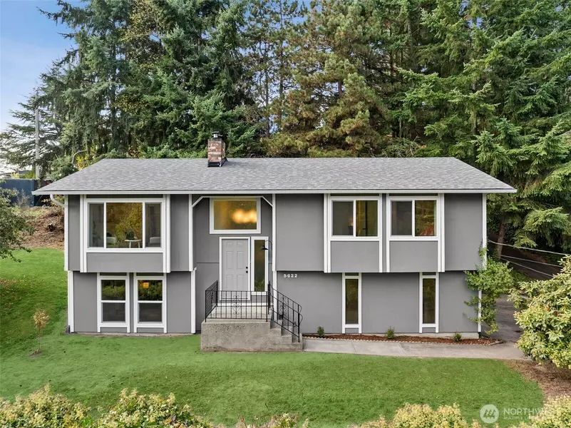 5622 Waller RD E, Tacoma, WA 98443