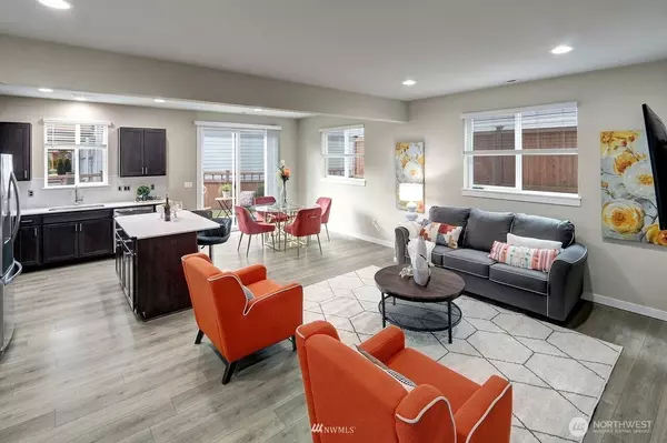 Bothell, WA 98012,19414 37th AVE SE #B