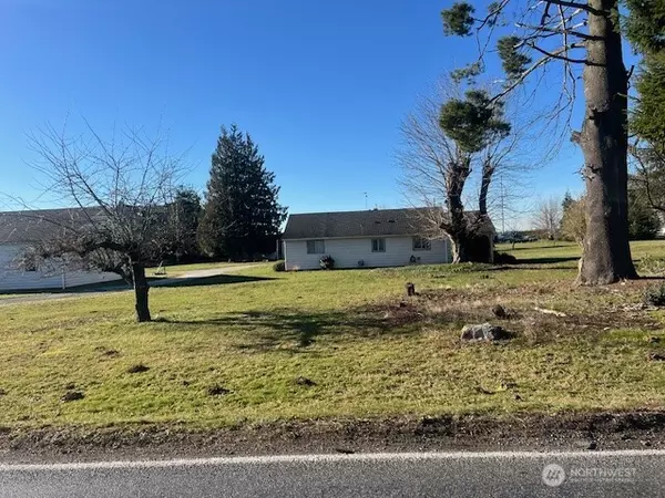 Lynden, WA 98264,8885 Line rd