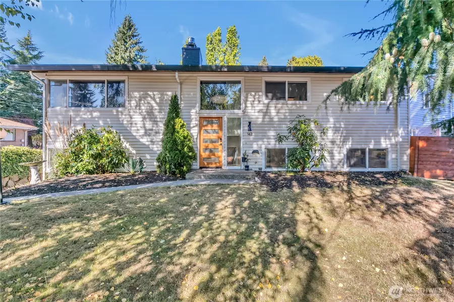142 SW 142nd ST, Burien, WA 98166