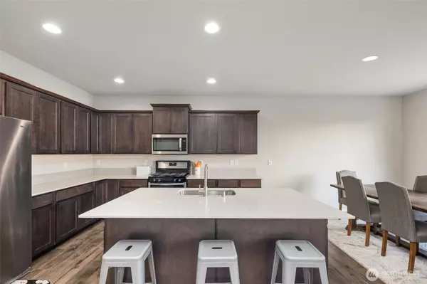 Lacey, WA 98516,6830 Sweetgum AVE NE