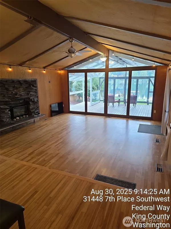 Federal Way, WA 98023,31448 7th PL SW #B