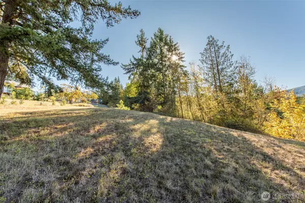 Sequim, WA 98382,1051 Fox Hollow RD