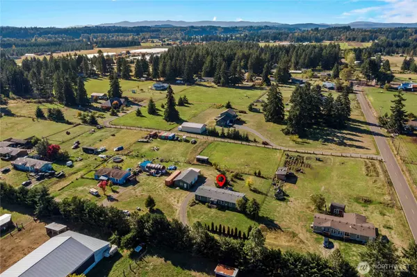 19115 Old Ranch LN SW, Rochester, WA 98579