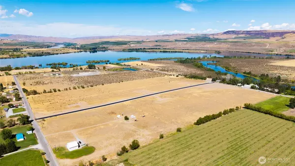Brewster, WA 98812,1 Solitude LN