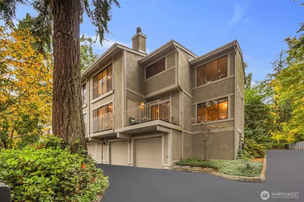 19523 86th AVE W #523, Edmonds, WA 98026