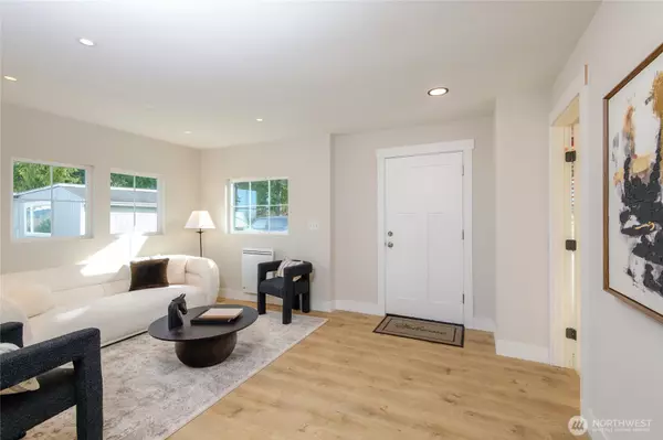 Camano Island, WA 98282,993 NW Camano DR