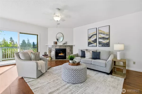 Bellevue, WA 98008,3416 161st CT SE #35