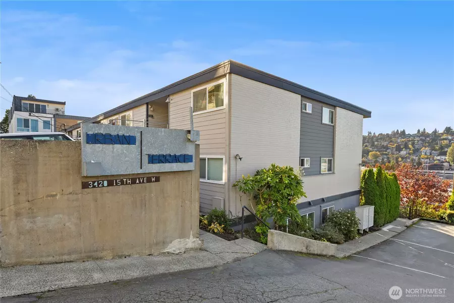 3420 15th AVE W #105, Seattle, WA 98119