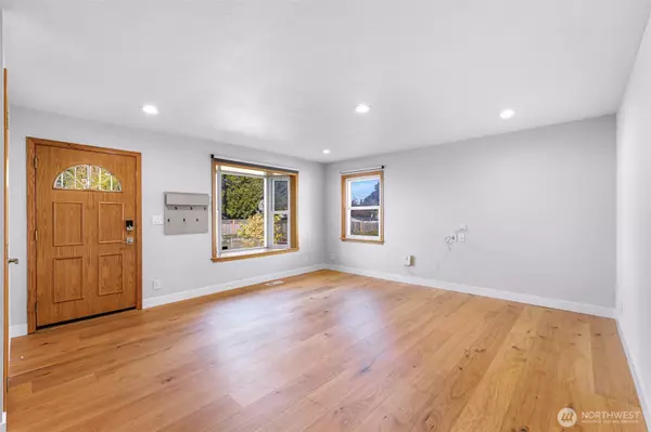 Seatac, WA 98168,14636 26th LN S