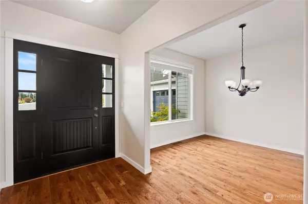 Lynden, WA 98264,891 W Park ST
