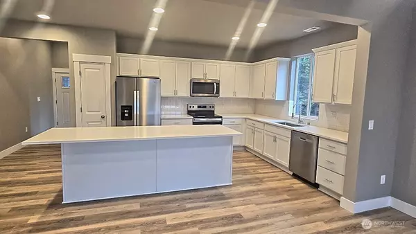 Montesano, WA 98563,567 Monte Elma RD