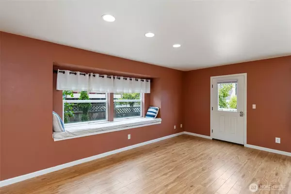 Port Townsend, WA 98368,1229 14th ST