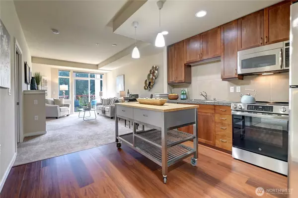 Redmond, WA 98052,16141 Cleveland ST #417