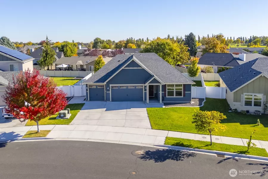 4609 E Junco ST, Moses Lake, WA 98837