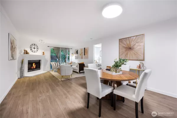 Kirkland, WA 98034,12630 100th LN NE #G-131