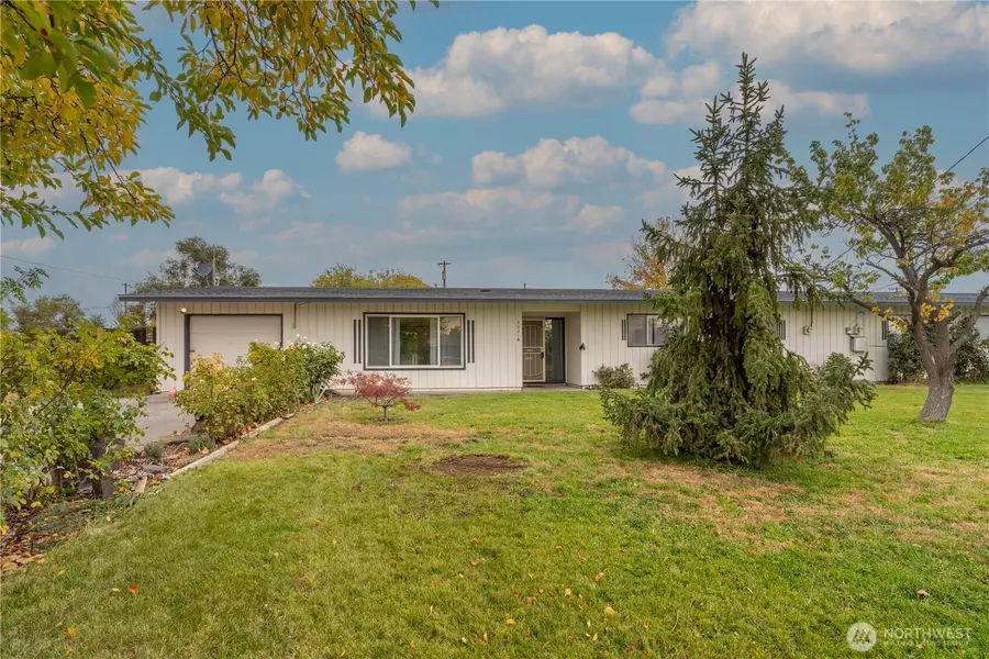 9021 McConnell DR #A, Moses Lake, WA 98837