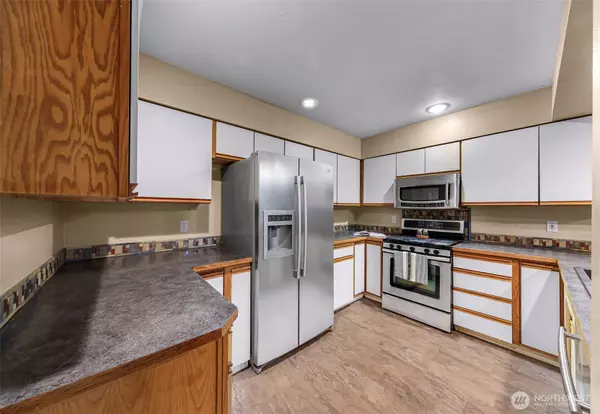 Blaine, WA 98230,4843 Oakridge DR