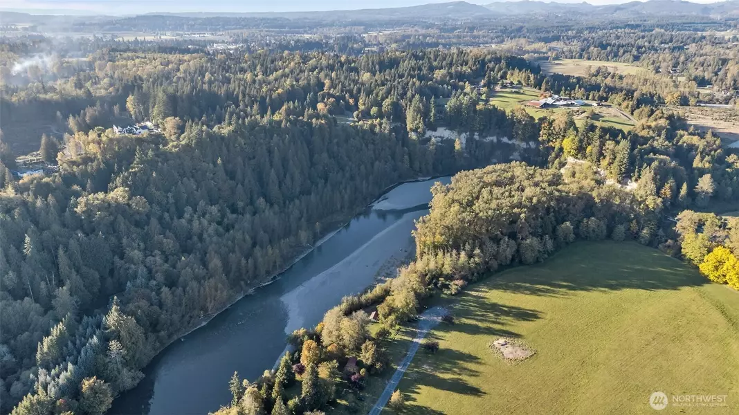 20505 Tveit RD, Arlington, WA 98223