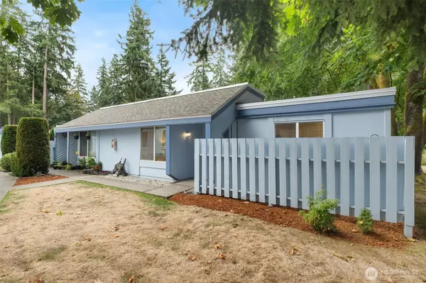 4300 NE Sunset BLVD #L3, Renton, WA 98059