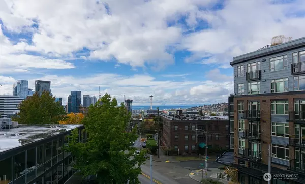 Seattle, WA 98102,1711 E Olive WAY #309