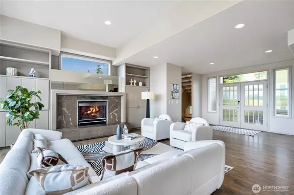 Kirkland, WA 98033,11121 NE 91ST LN