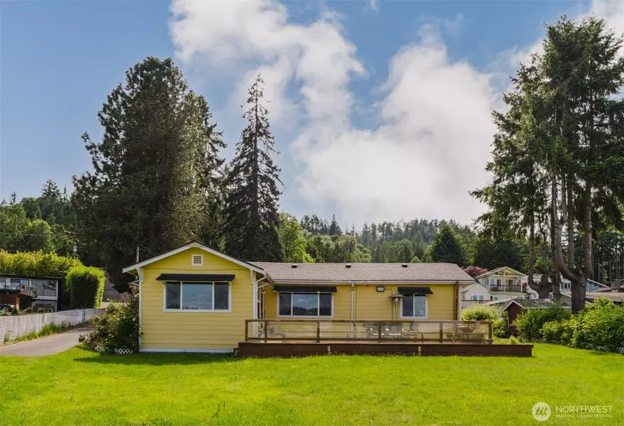 5104 NW Sammamish RD, Issaquah, WA 98027