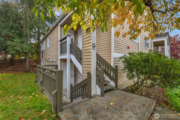Mukilteo, WA 98275,5300 Harbour Pointe BLVD #307A