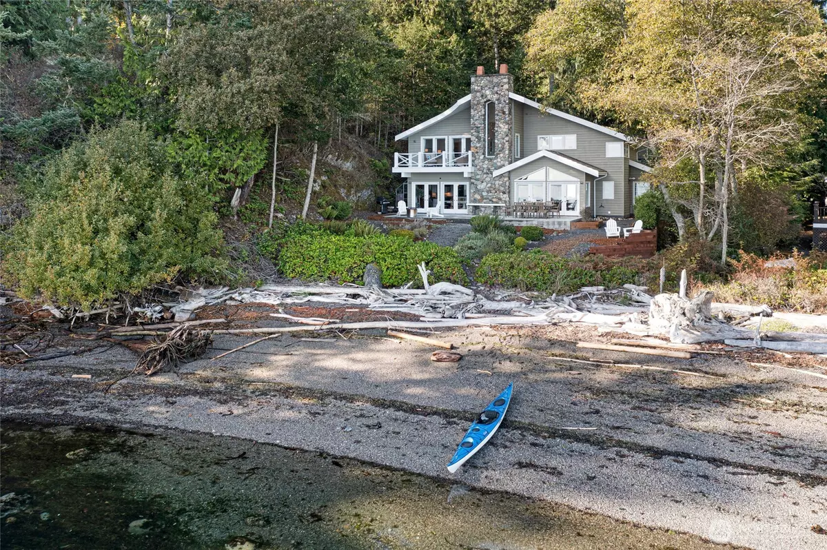 Friday Harbor, WA 98250,45 Stony Point
