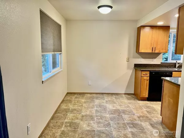 Lynnwood, WA 98036,5618 198th ST SW #202