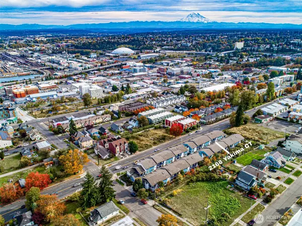 2168 Yakima CT, Tacoma, WA 98405