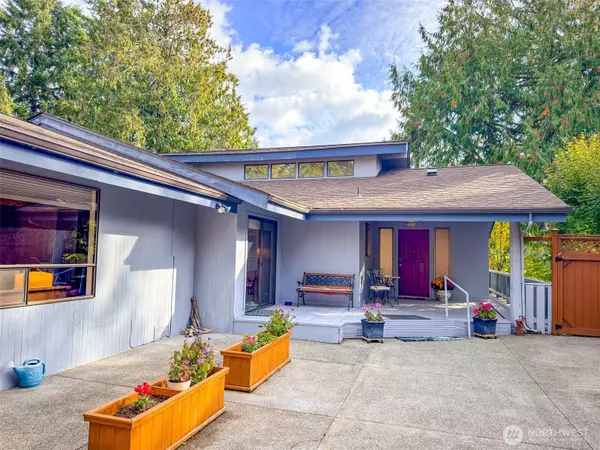 Port Ludlow, WA 98365,291 Pioneer DR
