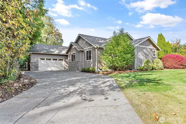 9785 Stillwater LN, Blaine, WA 98230