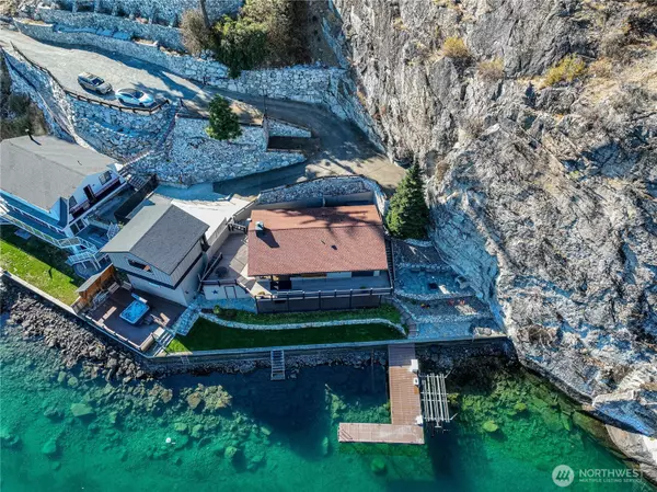 Chelan, WA 98816,10370 S Lakeshore Rd