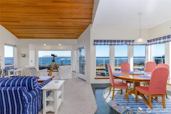 Sequim, WA 98382,190 Diamond Shore LN