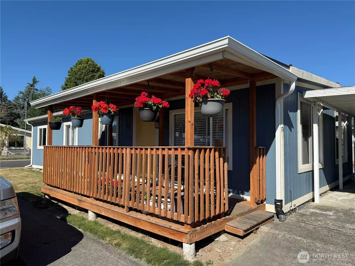 Auburn, WA 98002,725 37th ST SE #71