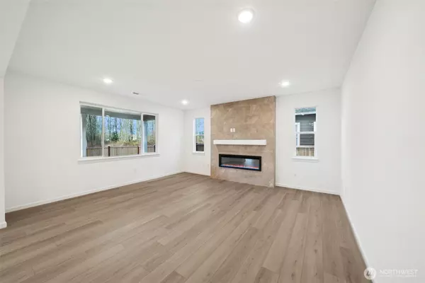 Buckley, WA 98321,1166 Tanner AVE #114