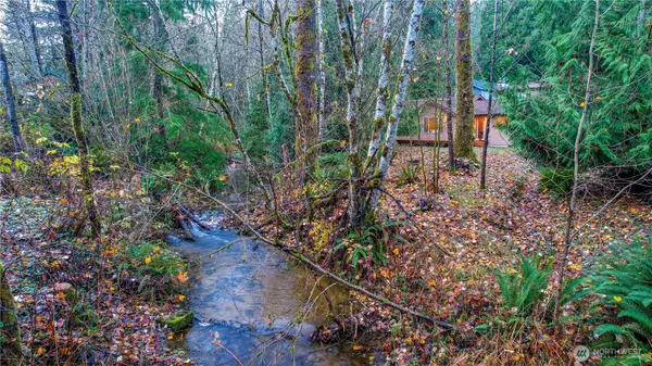 7 Lost Lake LN #A, Bellingham, WA 98229