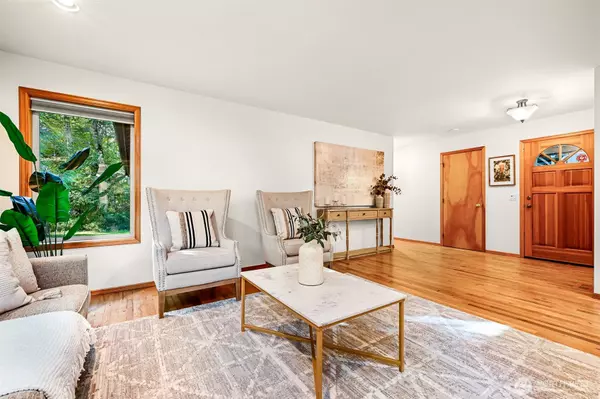 Bellingham, WA 98229,7 Lost Lake LN #A