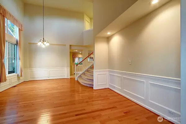 Redmond, WA 98052,13229 NE 92nd way