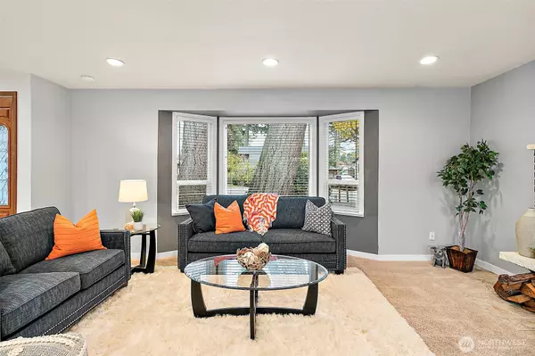 Maple Valley, WA 98038,21842 SE 265th WAY