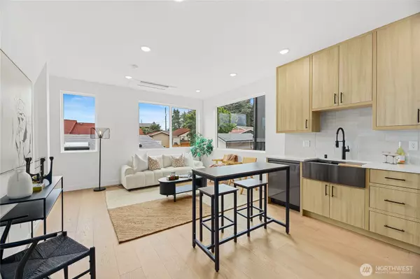 Seattle, WA 98106,8105 B 18th AVE SW