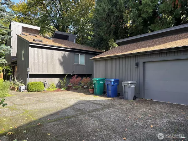 110 6th AVE NE, Issaquah, WA 98027